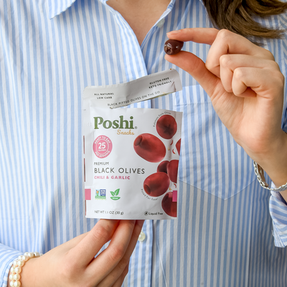 Pitted Black Olives With Chili & Garlic - 10 Snack Packs (1.1 OZ/Pouch)